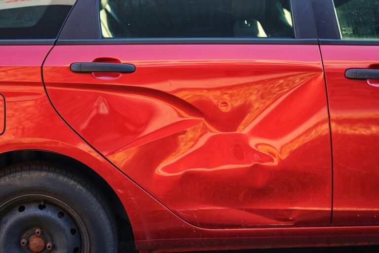 What is a Broadside Collision | Omega Law Group
