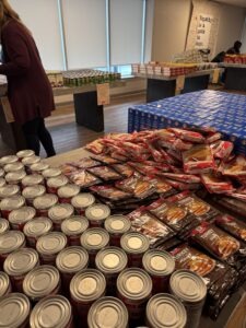 Everything a family needs to enjoy a warm holiday meal.