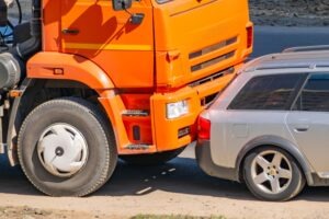 ¿Qué estado es el número uno en accidentes de camiones?